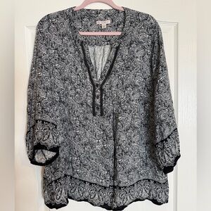 CB Established 1962 Women's Black and White Paisley Top w/ Beaded Embellishments